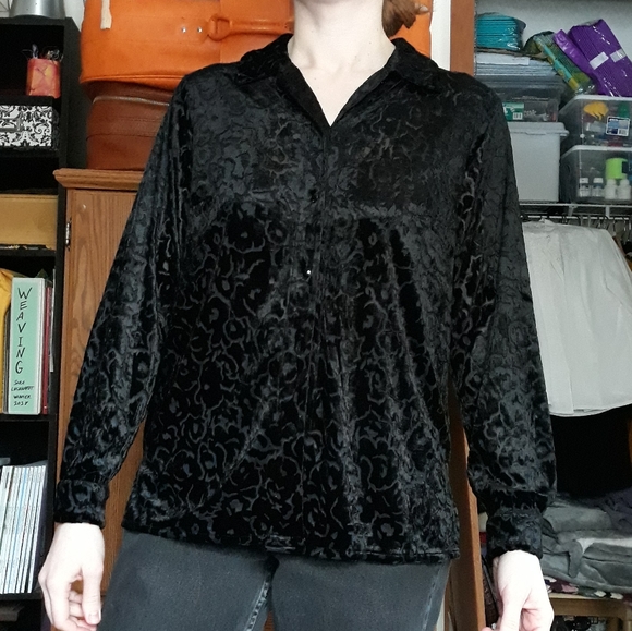 90s Laura Scott Black Velvet Burnout Button-Up Shirt Blouse Size SP Whimsigoth - Picture 7 of 8